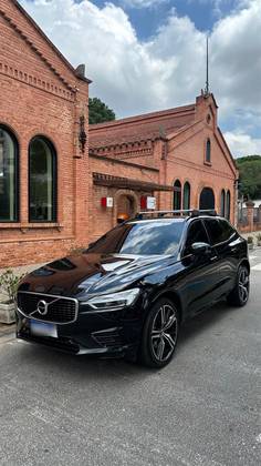 VOLVO XC60 2.0 T8 HYBRID R-DESIGN AWD GEARTRONIC VOLVO XC60 2.0 T8 HYBRID R-DESIGN AWD GEARTRONIC